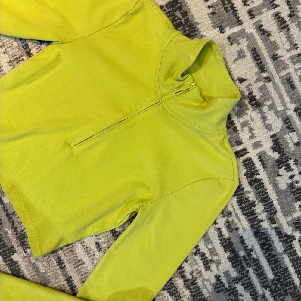 Sunday Best Monarch 1/2 Zip Lime Green Long Sleeve Cropped Top Size Small - Picture 4 of 17